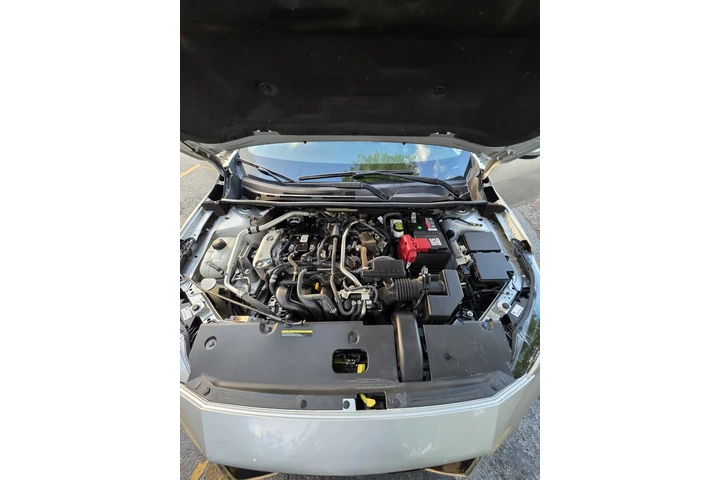 $12900 : Nissan Sentra S image 3