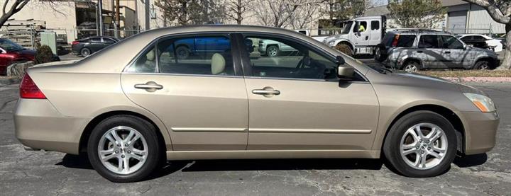 $6999 : 2006 HONDA ACCORD image 3