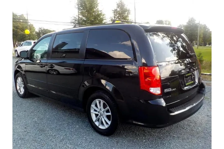 $7743 : 2016 Grand Caravan SXT 2WD image 3