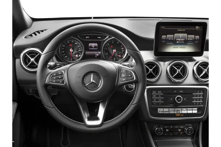 $11189 : Mercedes-Benz GLA 2018 GLA 2 image 7
