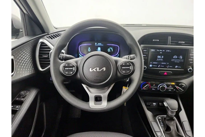 $20998 : Kia Soul 2025 LX 4dr Crossov image 10