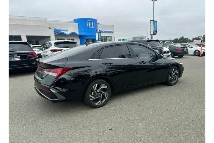 $25998 : Hyundai ELANTRA Hybrid 2025 image 3