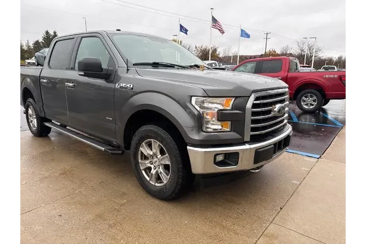 $23256 : Ford F-150 2017 4x4 XLT 4dr image 2