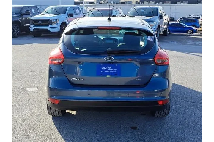 $14975 : Ford Focus 2018 SEL 4dr Hatc image 4