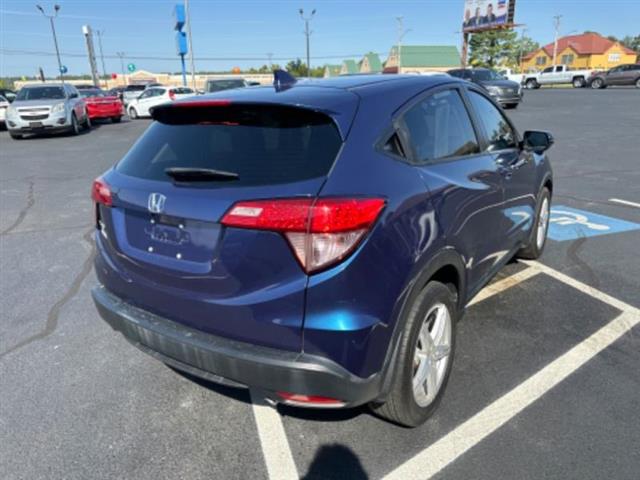 2016 HR-V image 9