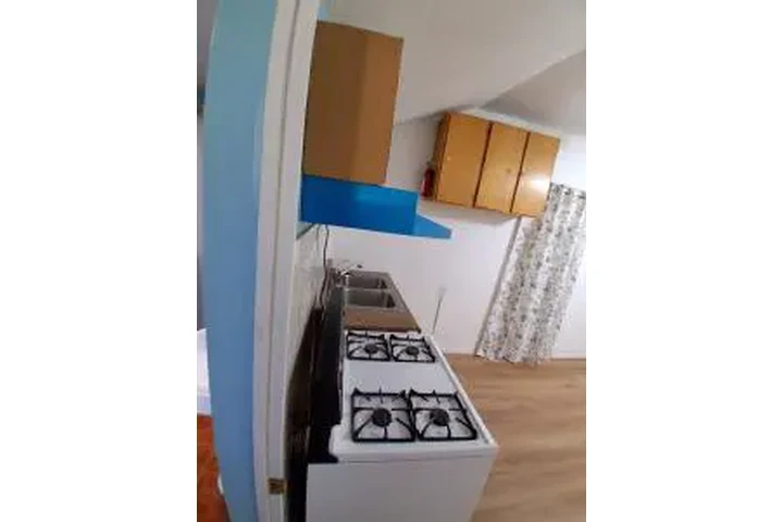 RENTO UNIDAD 📍VAN NUYS image 6