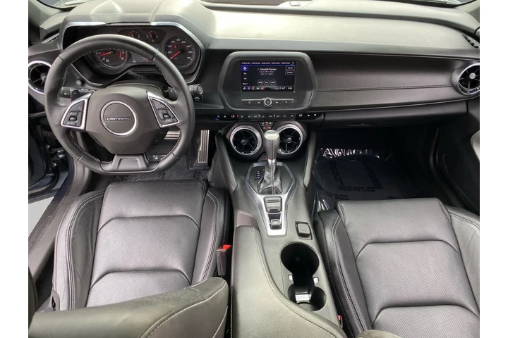 $32774 : Chevrolet Camaro 2023 image 10