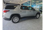 $27599 : Chevrolet Traverse 2023 LS 4 thumbnail