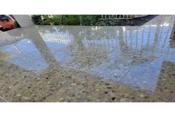 Limpieza de pisos image 3