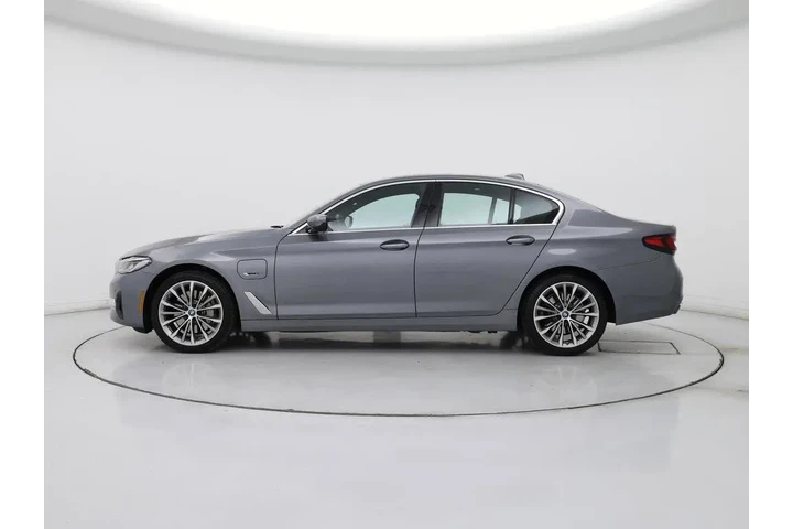 $30998 : BMW 5 Series 2023 530e 4dr S image 3