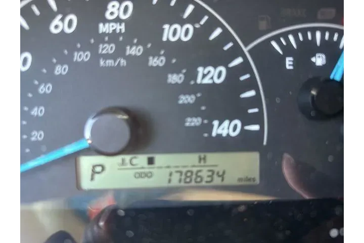 $8991 : Toyota Camry 2014 SE 4dr Sed image 9