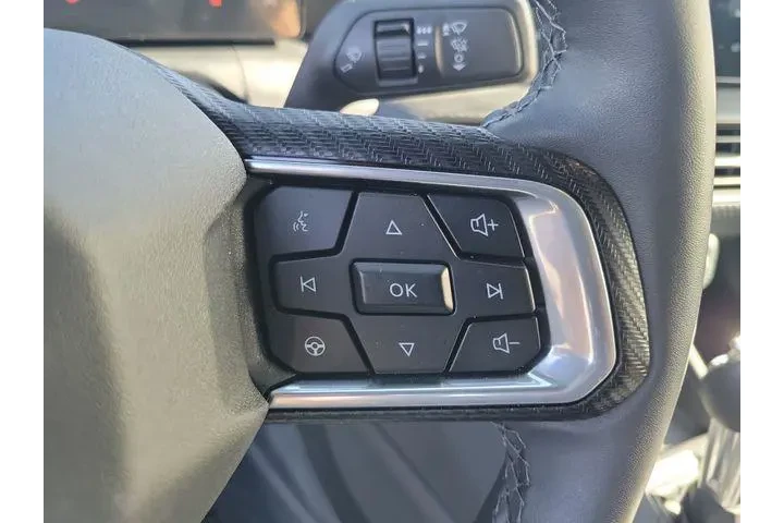 $35010 : Ford Mustang 2026 EcoBoost P image 6