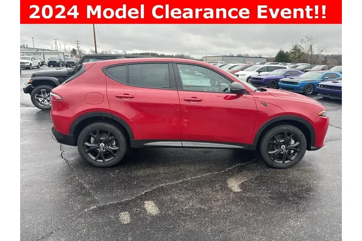 $25988 : Dodge Hornet 2024 AWD R/T 4d image 7