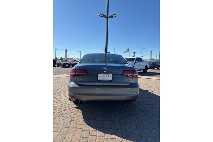 $10990 : 2017 Jetta 1.4T S image 6