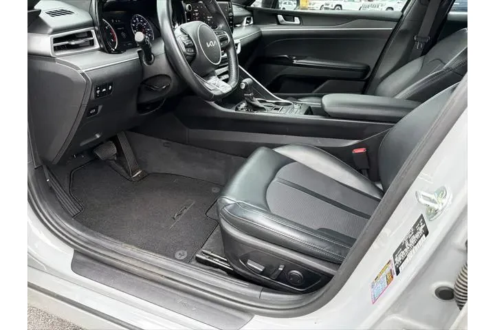 $20911 : Kia K5 2023 GT-Line 4dr Seda image 9