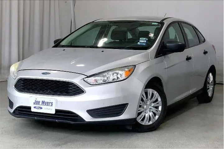 $6291 : Ford Focus 2016 S 4dr Sedan image 5
