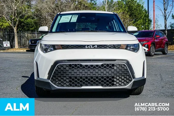 $17920 : Kia Soul 2025 LX 4dr Crossov image 9