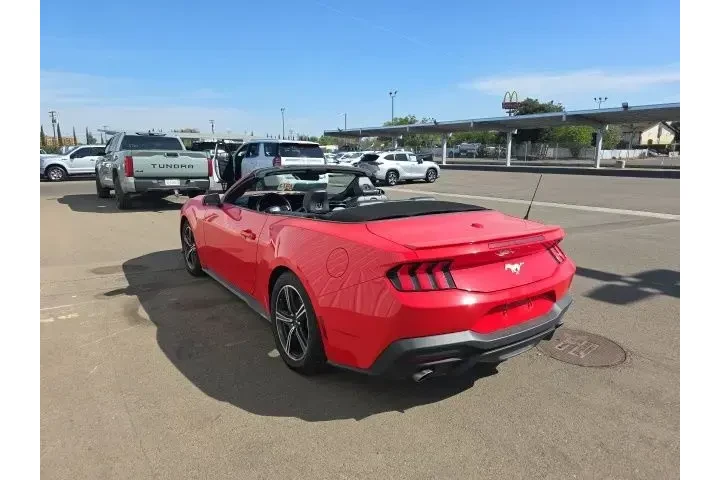 $35900 : Ford Mustang 2025 EcoBoost P image 4