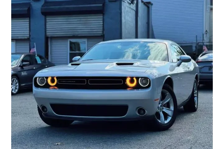 2021 DODGE CHALLENGER2021 DOD image 2