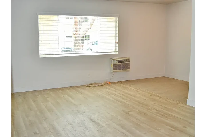$1450 : Available 1Bedroom Apt in LA image 5