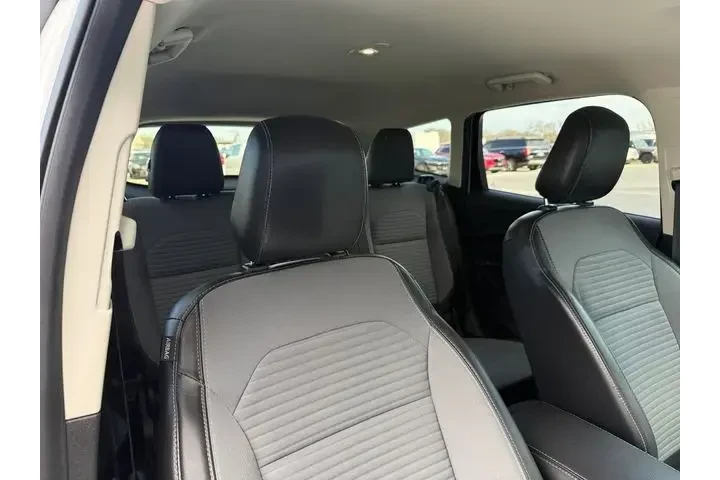 $14641 : Ford Escape 2019 SE 4dr SUV image 8