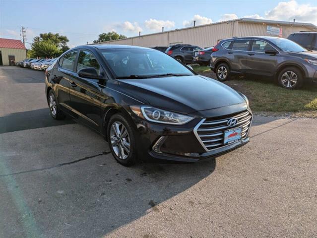 $9990 : 2017 Elantra Value Edition image 8