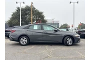 $18990 : Hyundai ELANTRA 2025 SE 4dr thumbnail