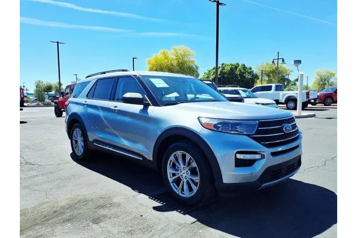 $25842 : Ford Explorer 2022 XLT 4dr S image 8