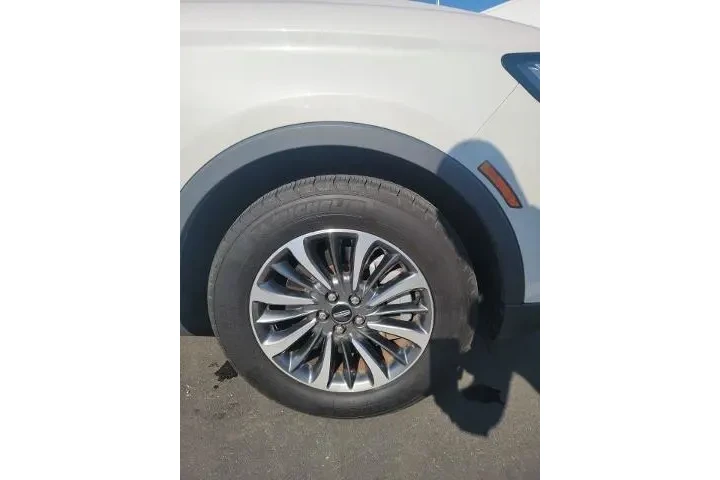 $35938 : Lincoln Nautilus 2023 AWD St image 5