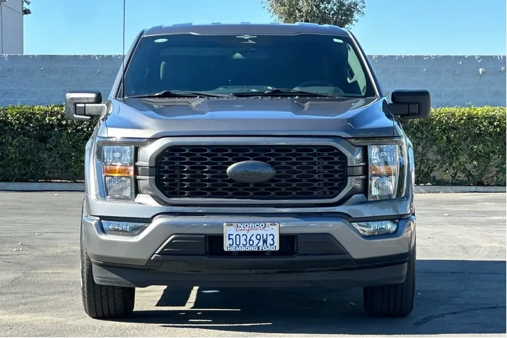 $35995 : Ford F-150 2023 4x2 XL 4dr S image 9