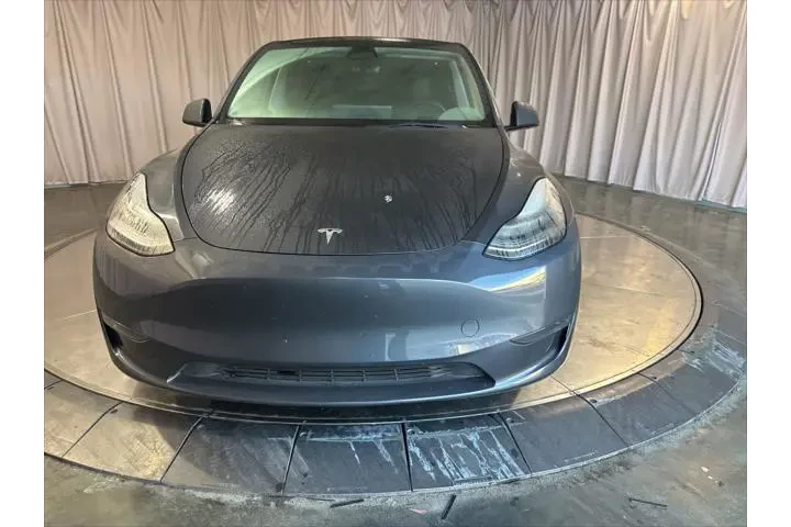 $32999 : Tesla Model Y 2023 AWD Long image 2