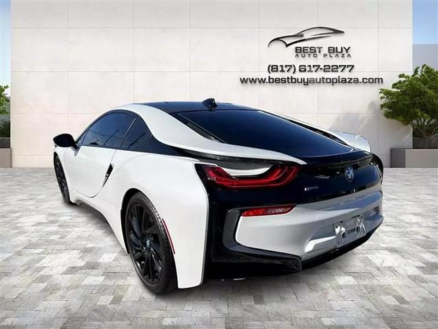$67995 : 2017 BMW I8 COUPE 2D2017 BMW image 5