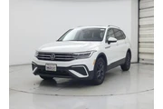 $21998 : Volkswagen Tiguan 2024 SE 4d thumbnail