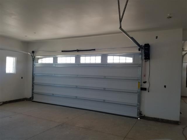 Hondu garage door image 8