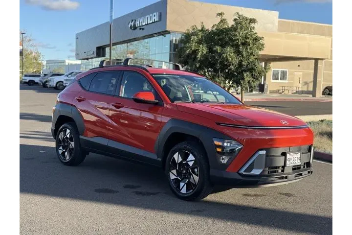 $27270 : Hyundai KONA 2025 AWD SEL Co image 3