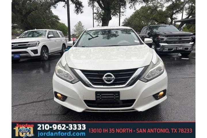 $11458 : Nissan Altima 2016 2.5 4dr S image 2
