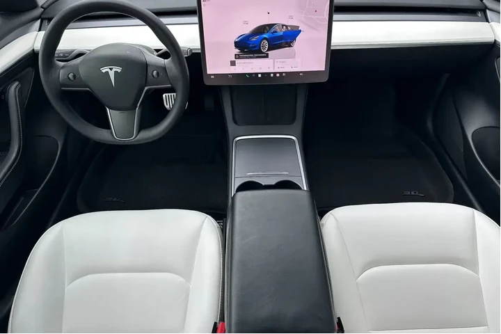 $22300 : Tesla Model 3 2022 AWD Long image 6