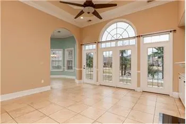 $4200 : Rental property with 4 bedro image 8