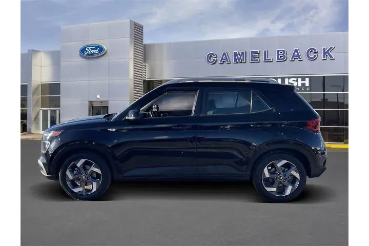 $12887 : Hyundai VENUE 2021 SEL 4dr C image 2