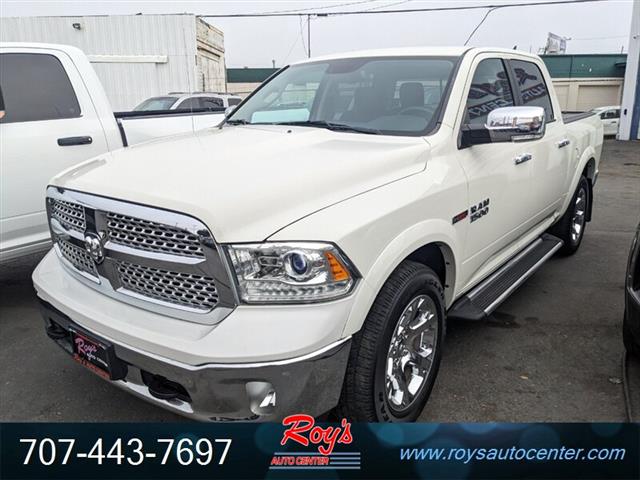 $33995 : 2016 1500 Laramie 4WD Truck image 2