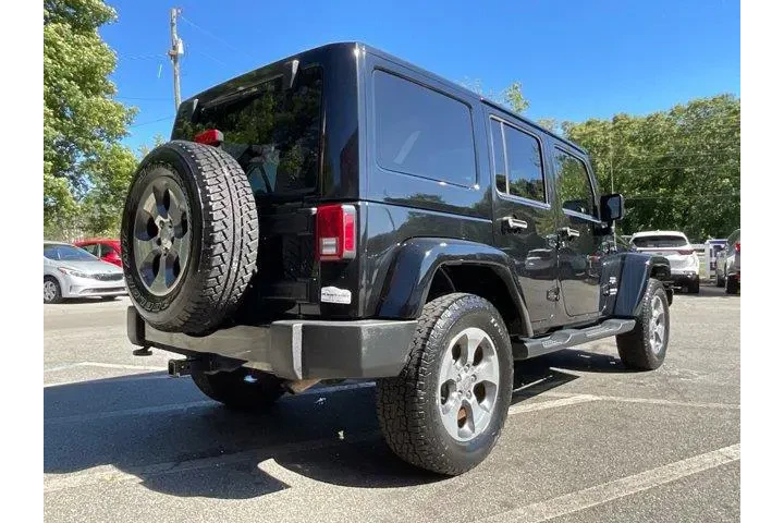 $17985 : Jeep Wrangler Unlimited 2017 image 5