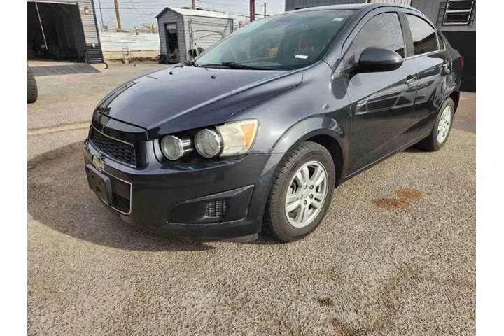 $7495 : 2013 Sonic image 3