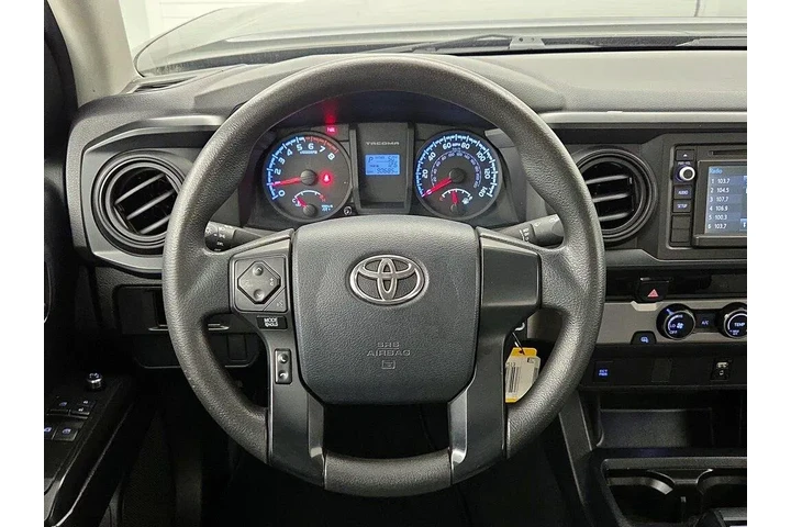 $19998 : Toyota Tacoma 2017 4x2 SR 4d image 10