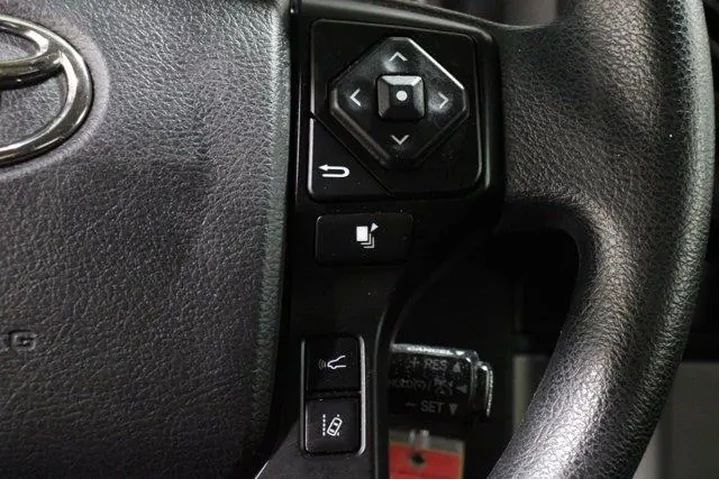 $25998 : Toyota Tacoma 2022 4x2 SR 4d image 10