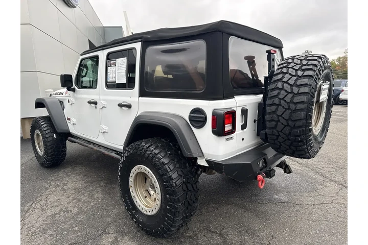 $27995 : Jeep Wrangler Unlimited 2018 image 9