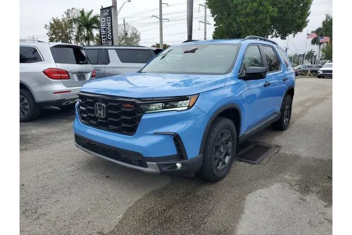 $36990 : Honda Pilot 2023 AWD TrailSp image 3