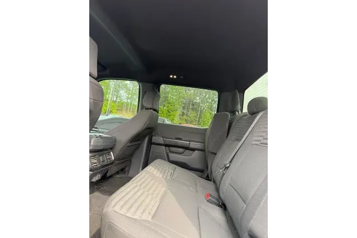 $31693 : Ford F-150 2023 4x4 Lariat 4 image 7