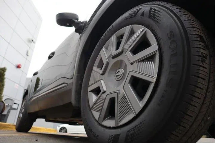 $20694 : Nissan Kicks 2025 AWD S 4dr image 8