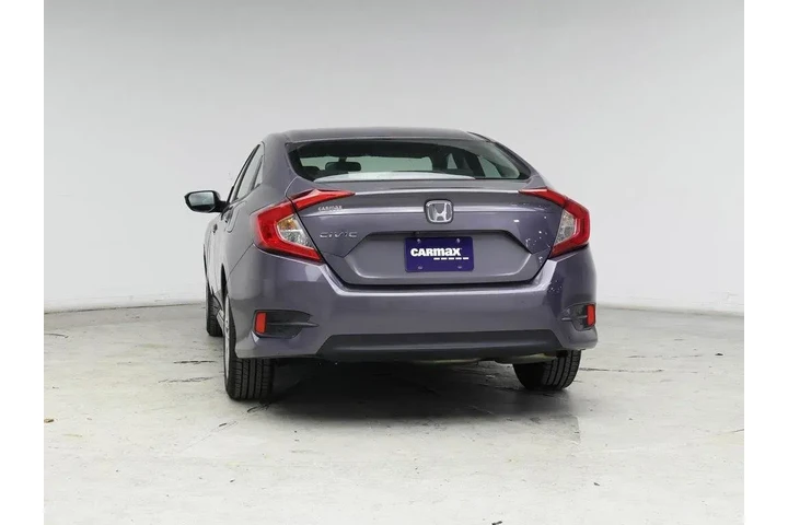 $18998 : Honda Civic 2018 LX 4dr Seda image 6