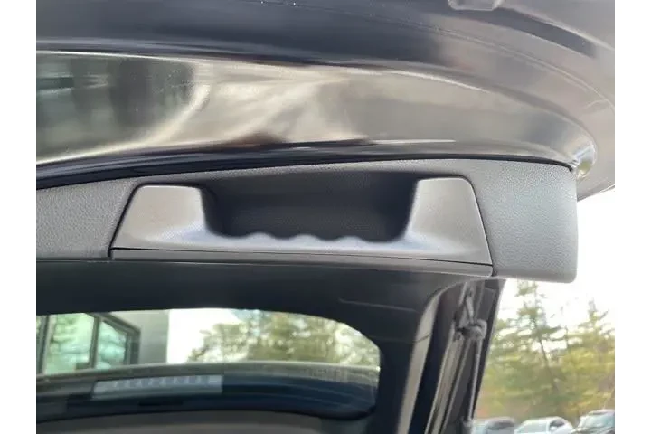 $20300 : Toyota RAV4 2021 AWD LE 4dr image 9